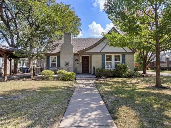 2205 Stanley Avenue, Fort Worth, TX 76110