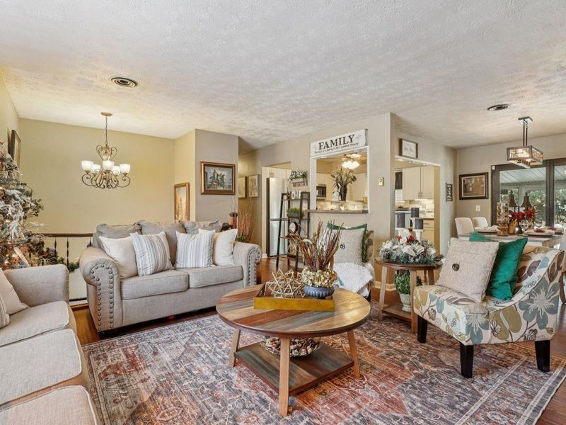 810 Skyline Drive, Florence, KY 41042 Photo 3