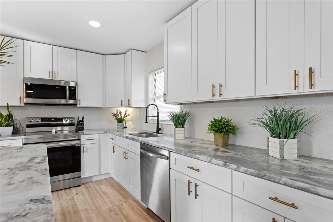 6660 17th Street N, Saint Petersburg, FL 33702 Photo