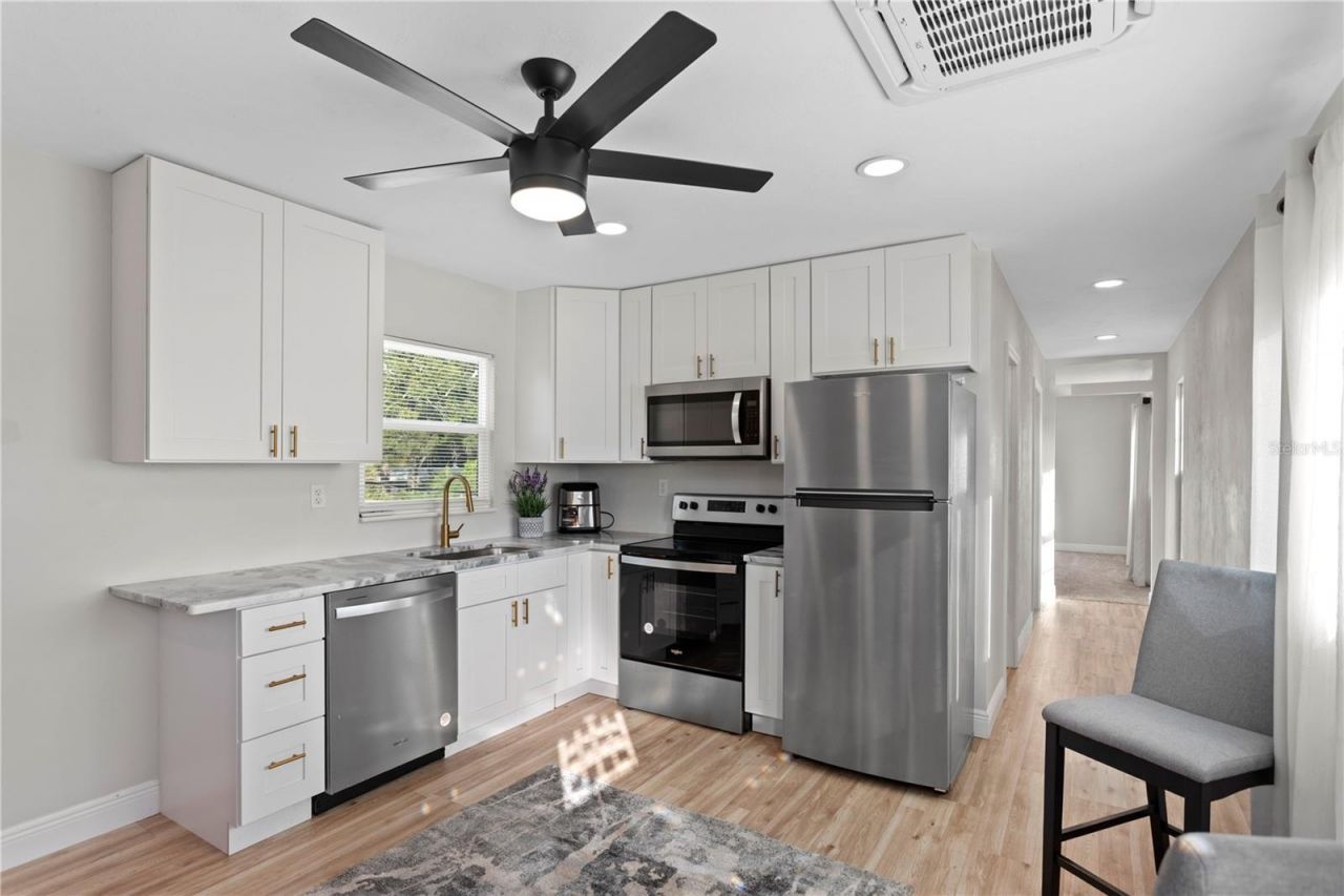 6660 17th Street N, Saint Petersburg, FL 33702 Photo