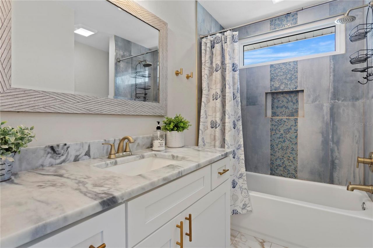 6660 17th Street N, Saint Petersburg, FL 33702 Photo