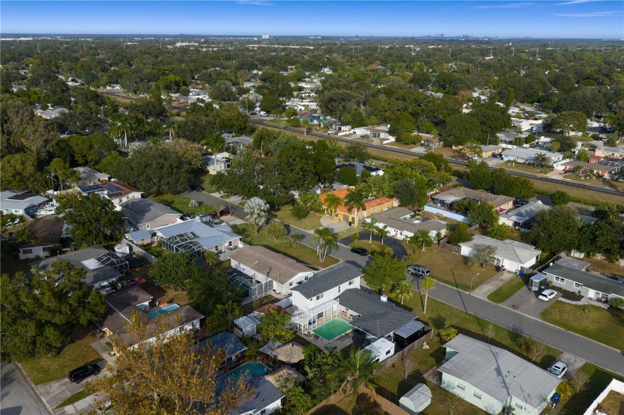 6660 17th Street N, Saint Petersburg, FL 33702 Photo