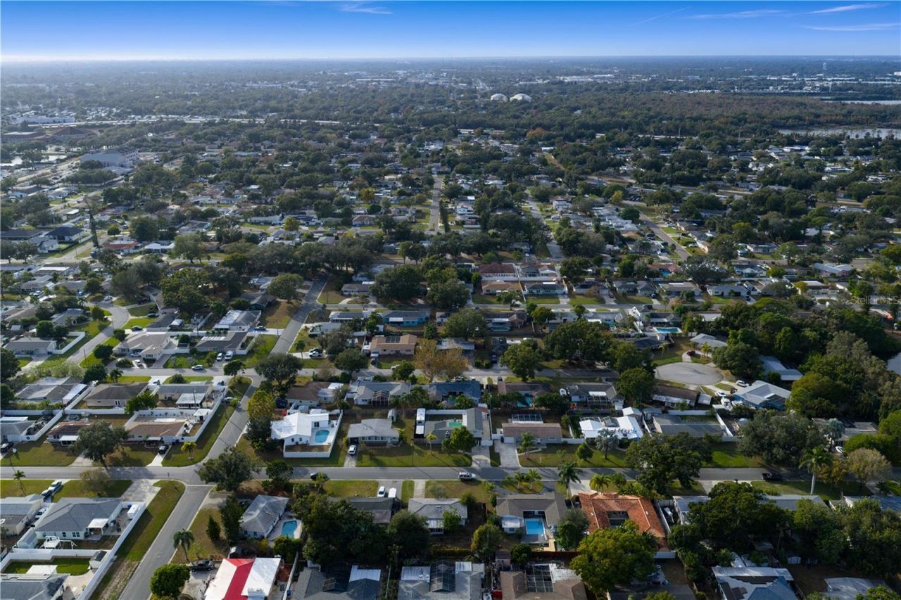 6660 17th Street N, Saint Petersburg, FL 33702 Photo