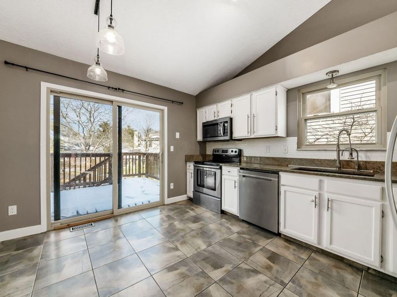 5804 Oldenburgh Way, Dublin, OH 43016 Photo 7