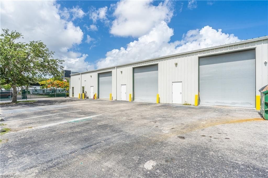 4491 Mercantile Ave, Naples, FL 34104 Photo