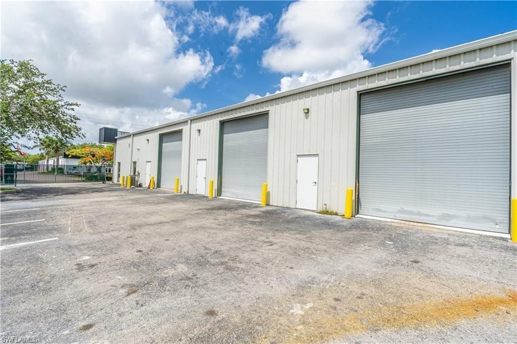 4491 Mercantile Ave, Naples, FL 34104 Photo