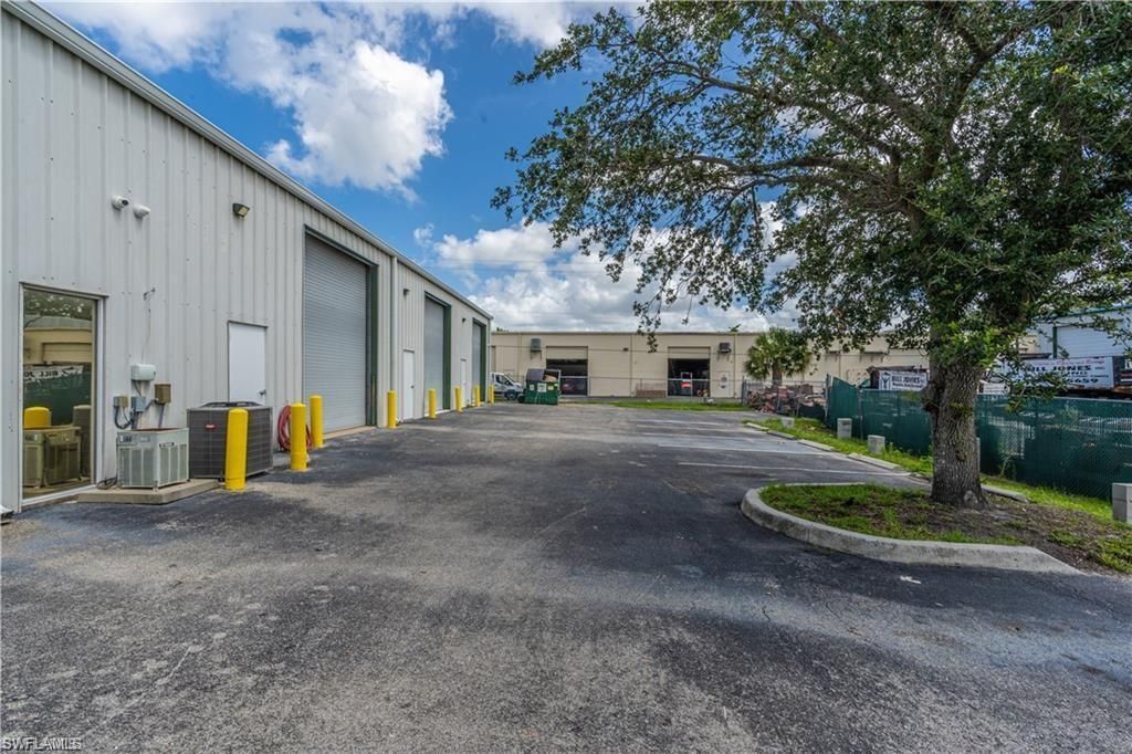 4491 Mercantile Ave, Naples, FL 34104 Photo