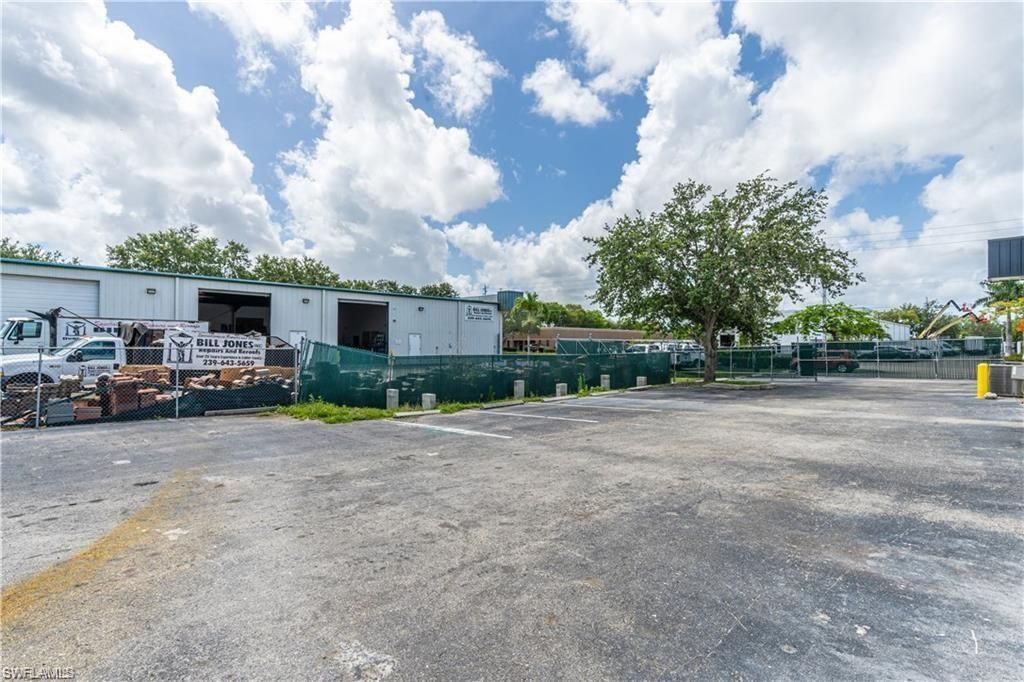 4491 Mercantile Ave, Naples, FL 34104 Photo