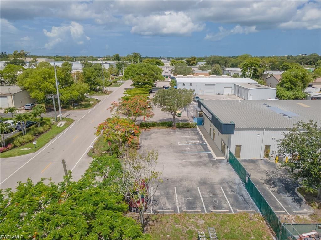 4491 Mercantile Ave, Naples, FL 34104 Photo