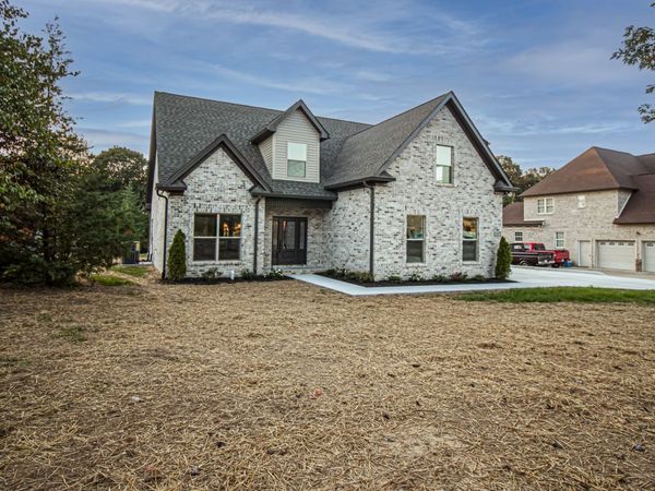 835 Lexington Cir, Manchester, TN 37355