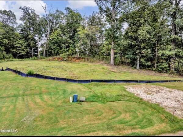 2768 Black Rock Road, Nesbit, MS 38651