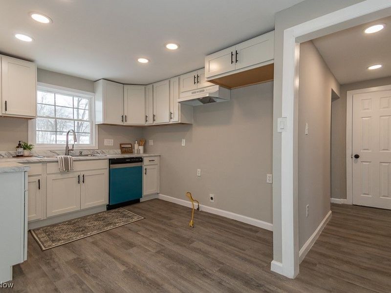 7325 Adkins Road, Mentor, OH 44060 Photo 12