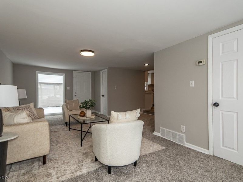 7325 Adkins Road, Mentor, OH 44060 Photo 3