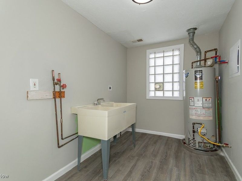 7325 Adkins Road, Mentor, OH 44060 Photo 32