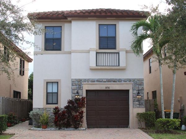 3736 NE 2nd Street, Homestead, FL 33033