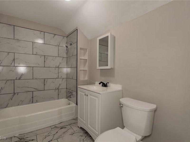 11005 Fidelity Avenue, Cleveland, OH 44111 Photo 31