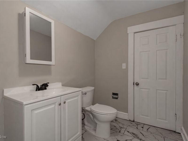 11005 Fidelity Avenue, Cleveland, OH 44111 Photo 32