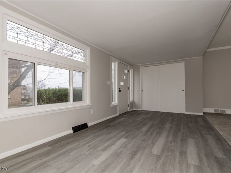 11005 Fidelity Avenue, Cleveland, OH 44111 Photo 5