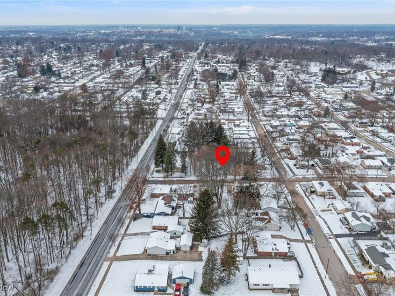 Burbank Avenue, Akron, OH 44305 Photo 12