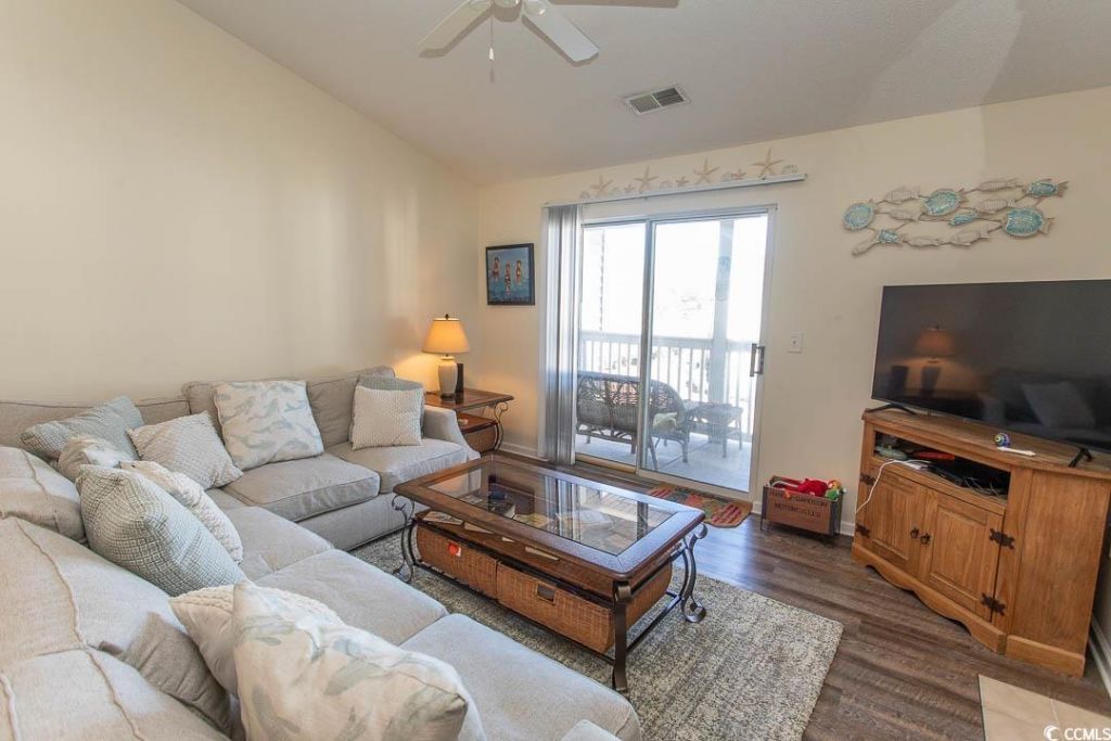 3756 Citation Way Photo 7