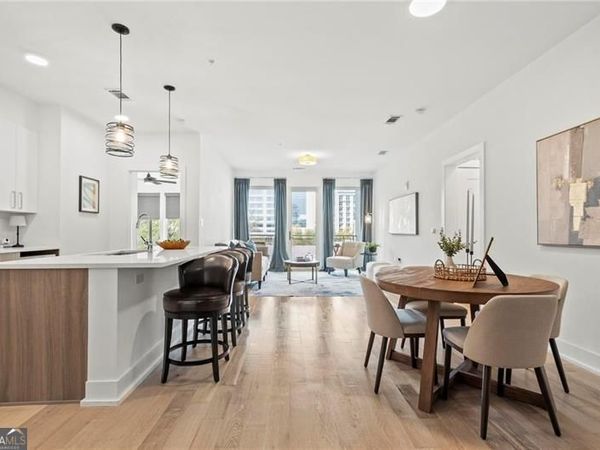 775 Juniper Street NE, Unit 613, Atlanta, GA 30308