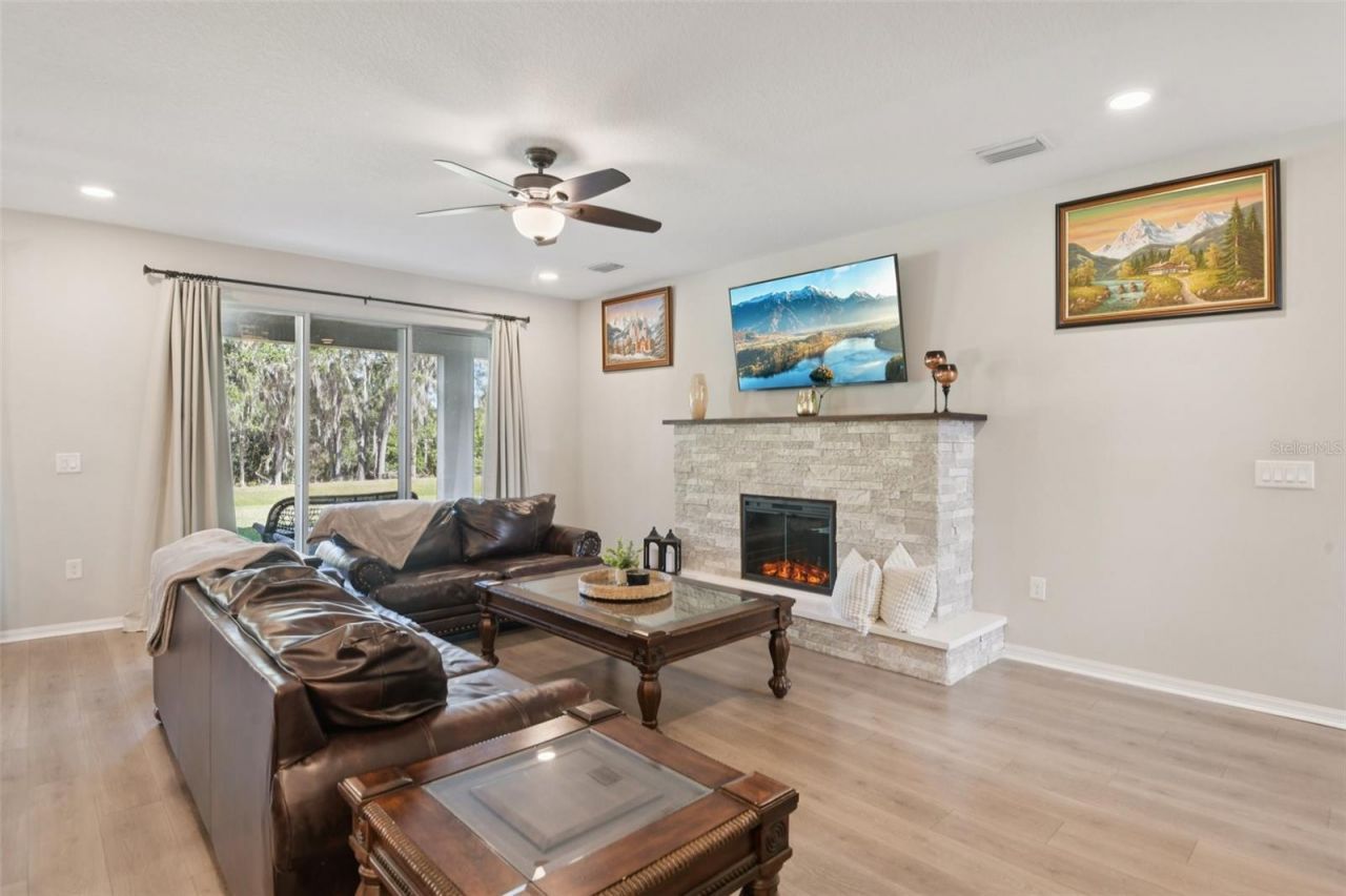 18537 Lafuente Court, Spring Hill, FL 34610 Photo