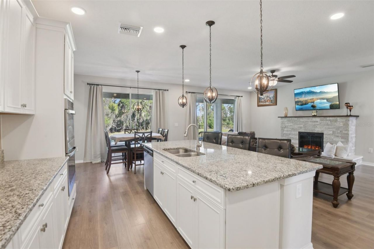 18537 Lafuente Court, Spring Hill, FL 34610 Photo