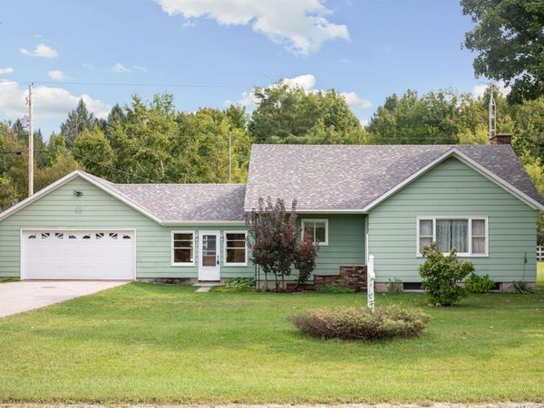 10981 Tower Road S, Maple City, MI 49664