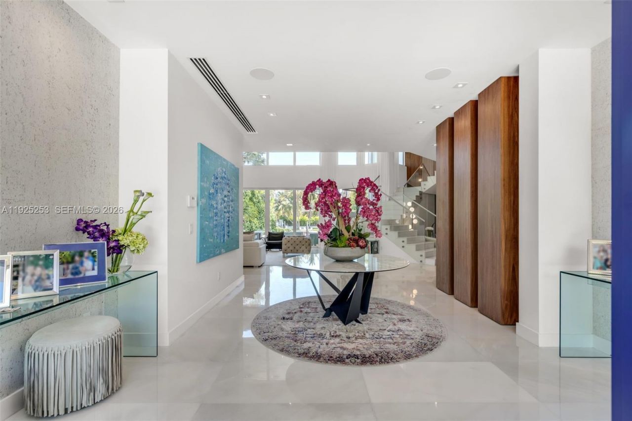 420 Island Dr, Key Biscayne, FL 33149 Photo