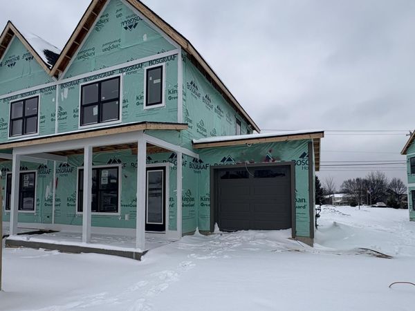 2827 Foxglove Lane, Kentwood, MI 49512