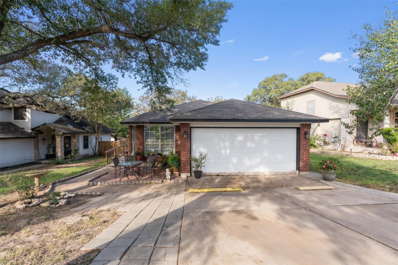 8904 Francia Trl, Austin, TX 78748 Main Photo