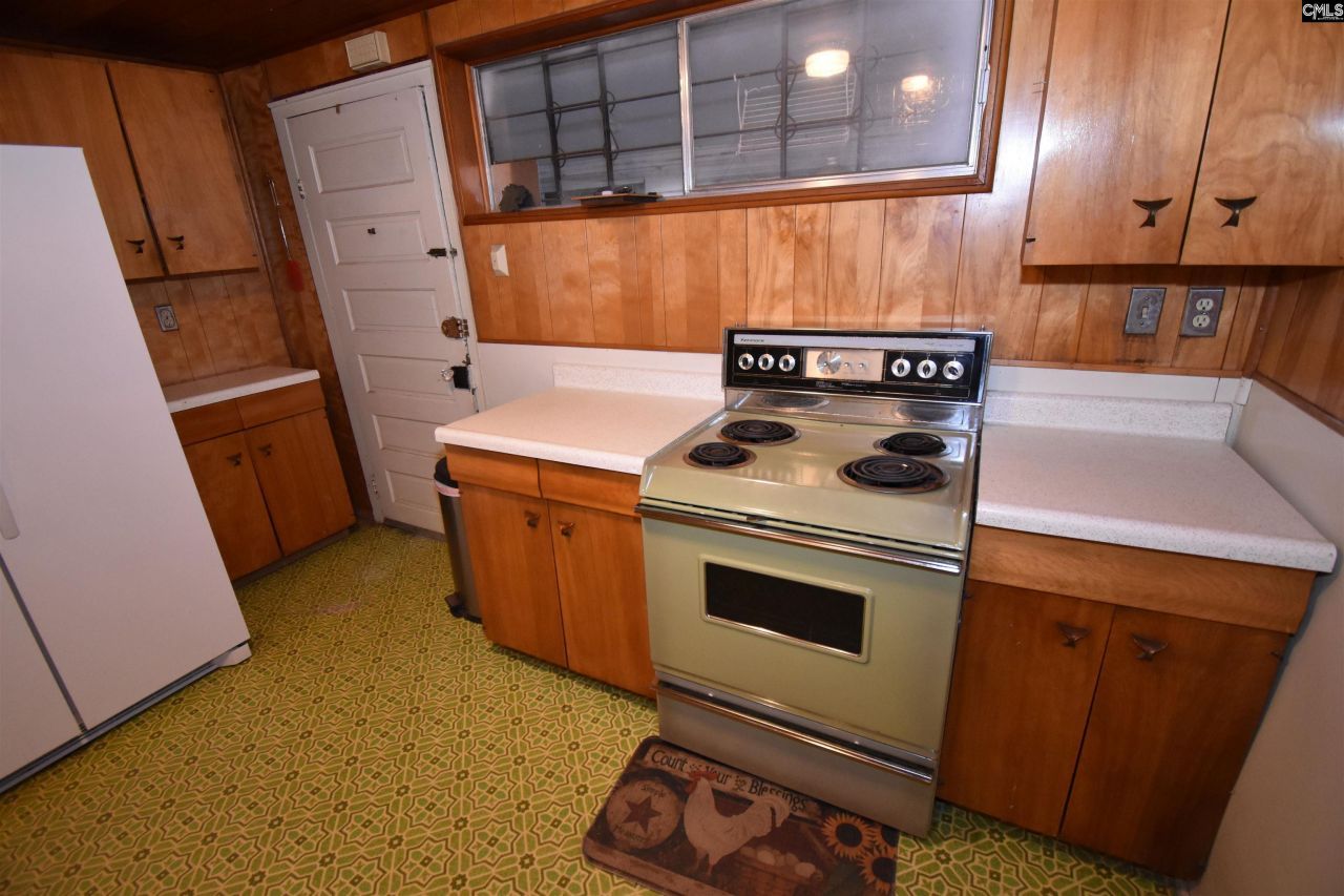 1917 Old Hopkins Road Photo 29