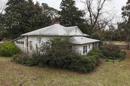 1917 Old Hopkins Road photo 4