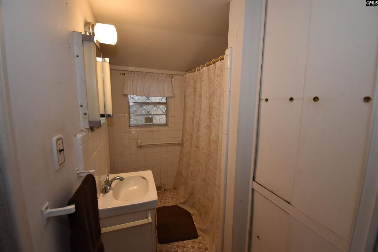 1917 Old Hopkins Road Photo 31