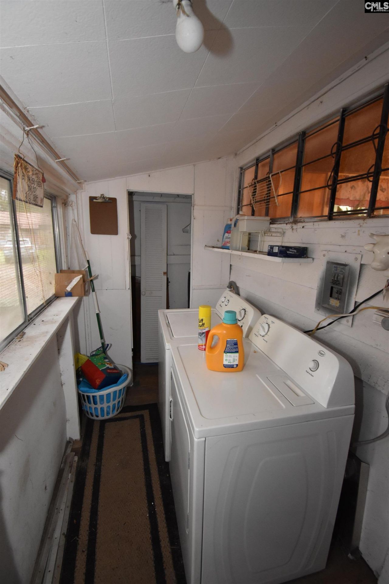 1917 Old Hopkins Road Photo 34