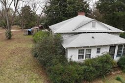 1917 Old Hopkins Road photo 4