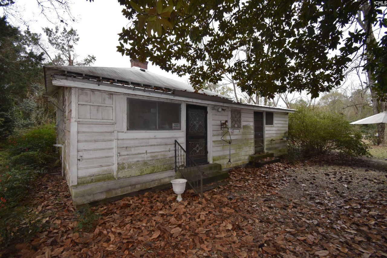 1917 Old Hopkins Road Photo 46