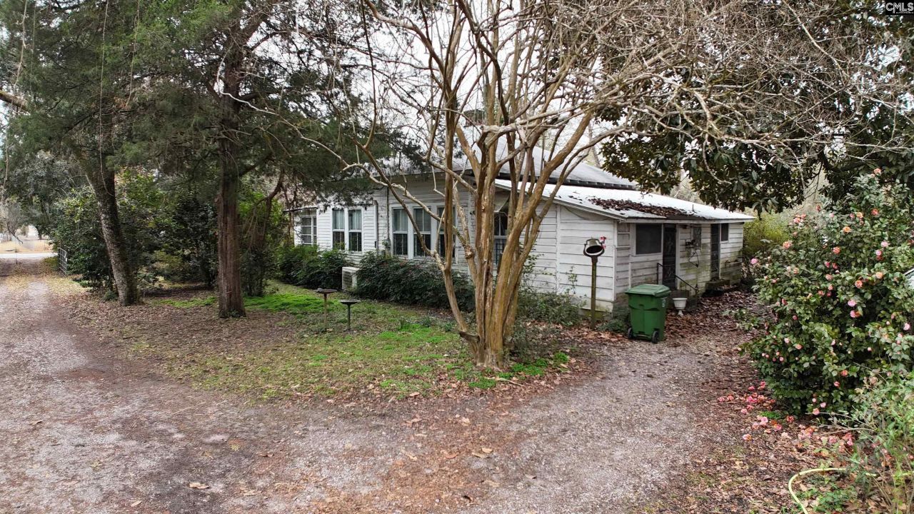 1917 Old Hopkins Road Photo 56