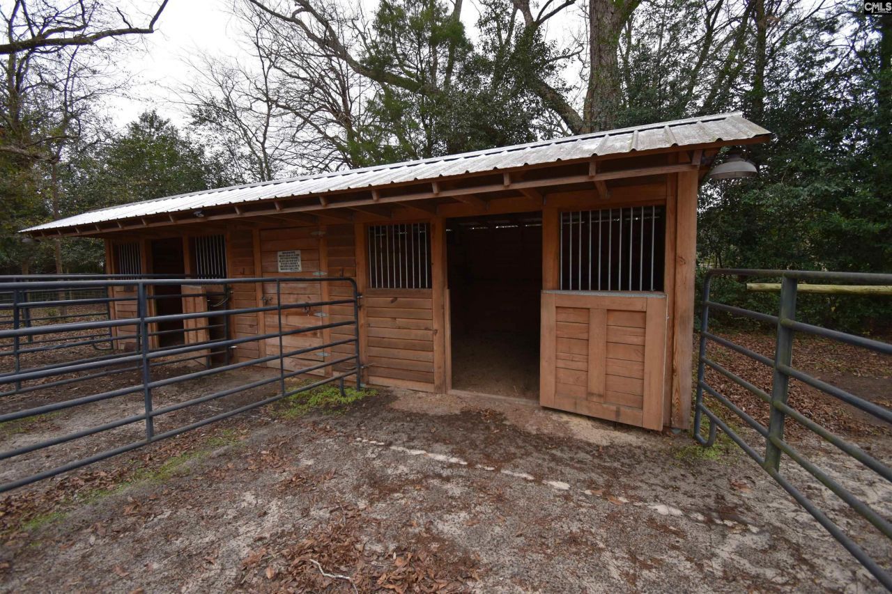 1917 Old Hopkins Road Photo 72