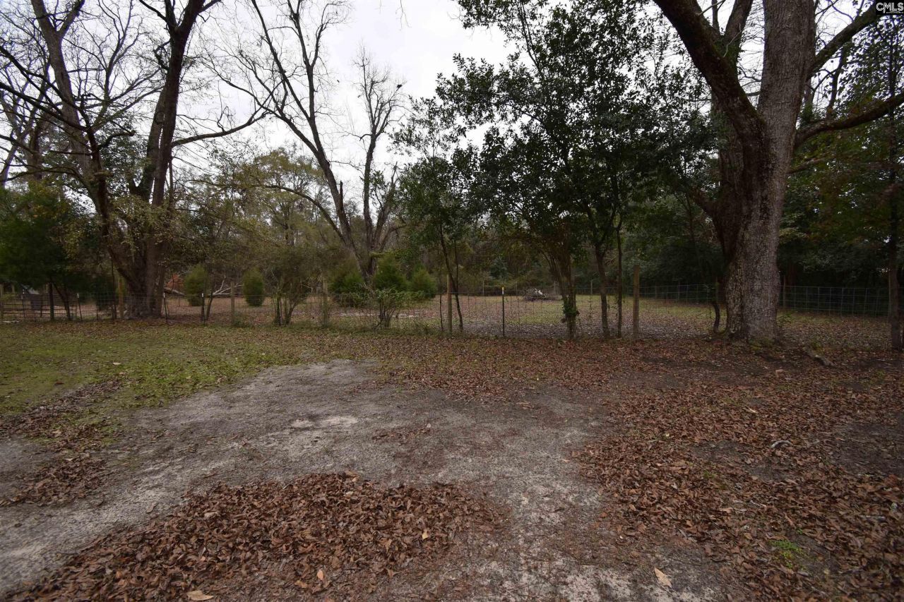 1917 Old Hopkins Road Photo 78