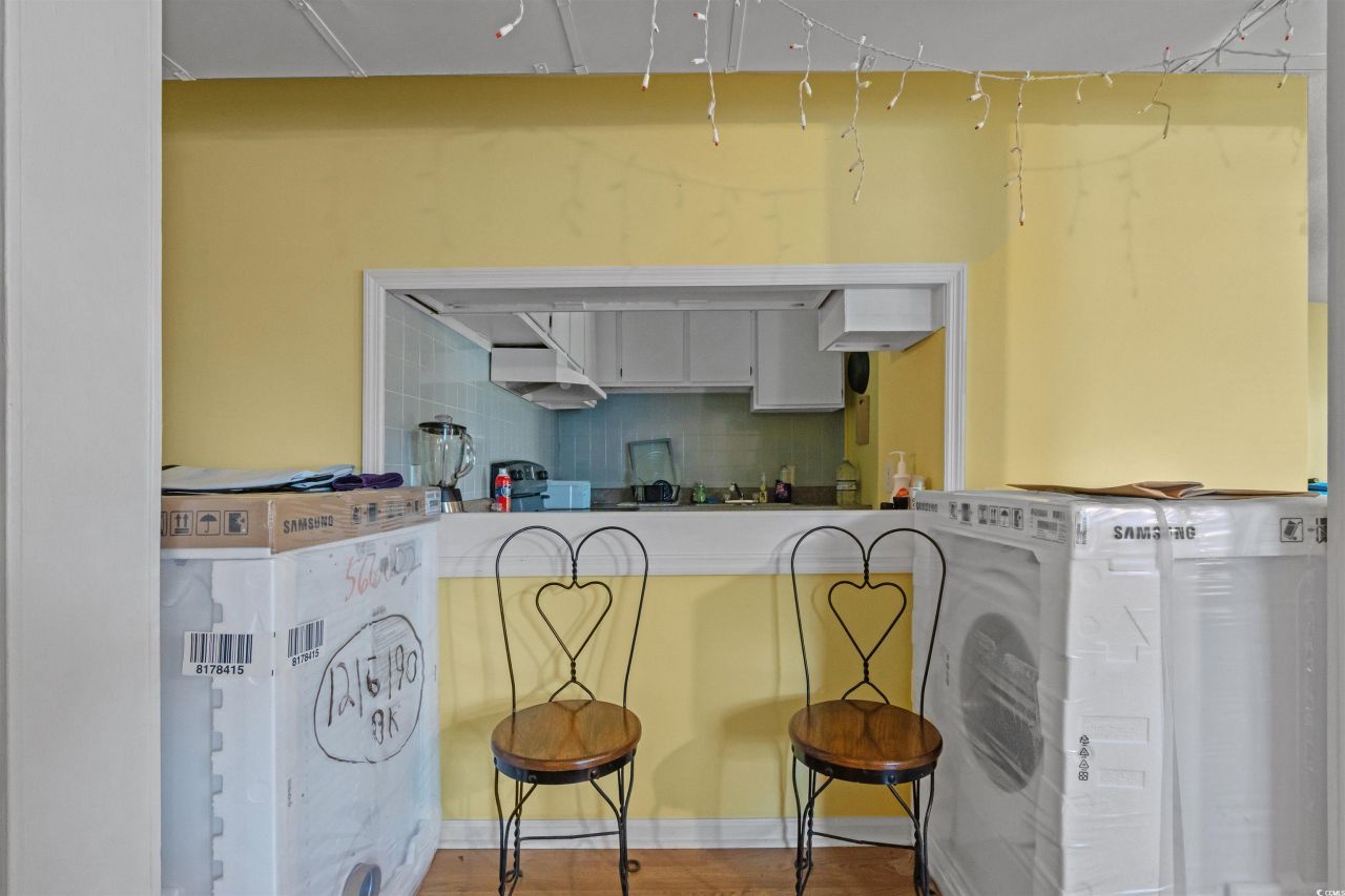 726 Juniper Dr. Photo 11