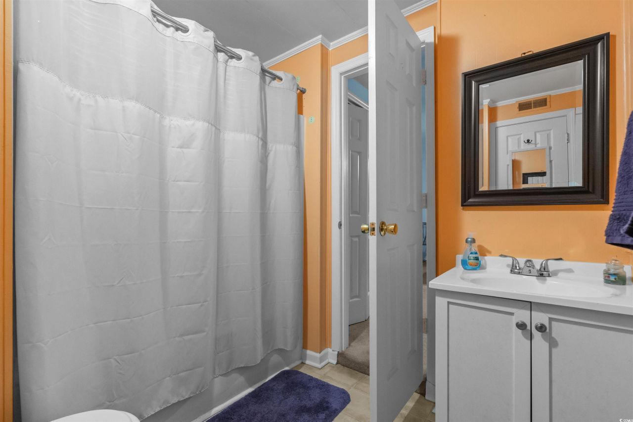 726 Juniper Dr. Photo 18