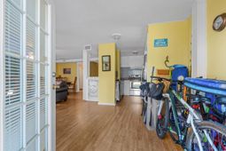 726 Juniper Dr. photo 4