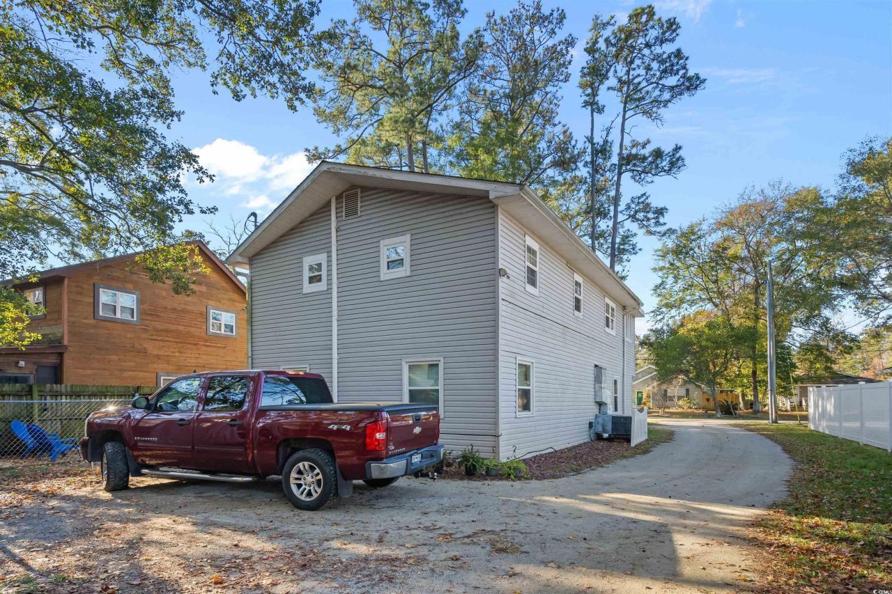 726 Juniper Dr. Photo 30