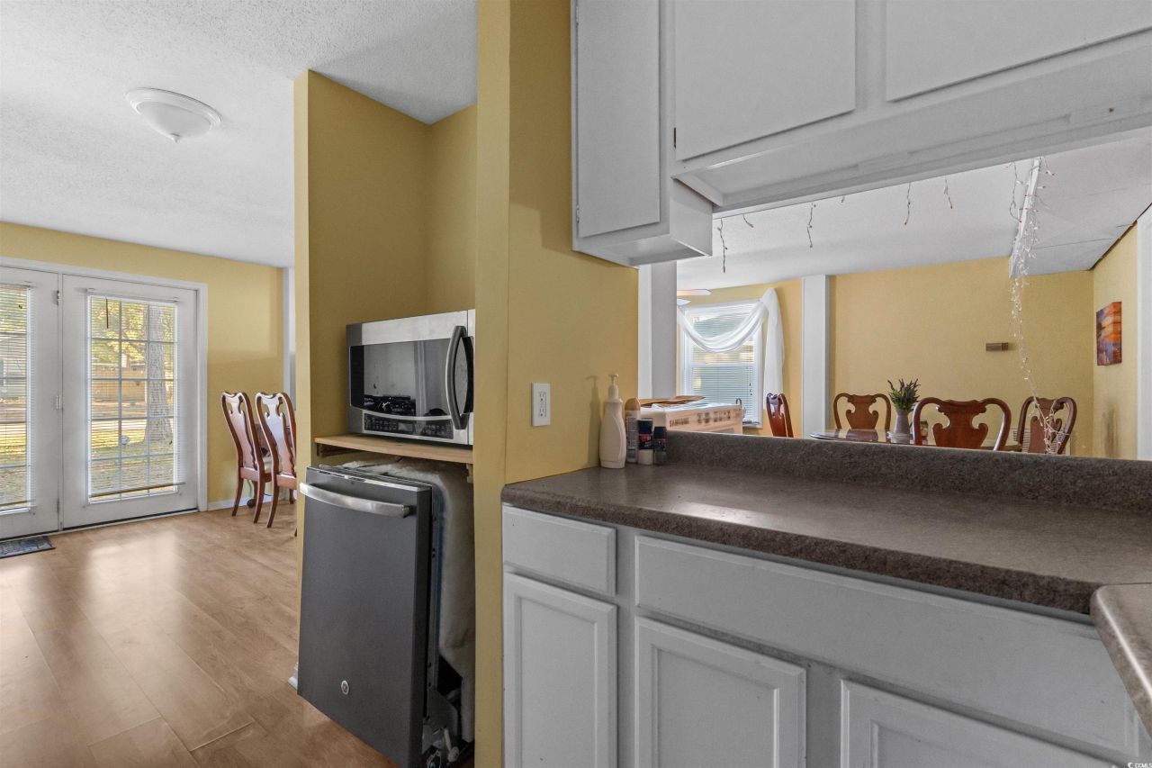 726 Juniper Dr. Photo 7