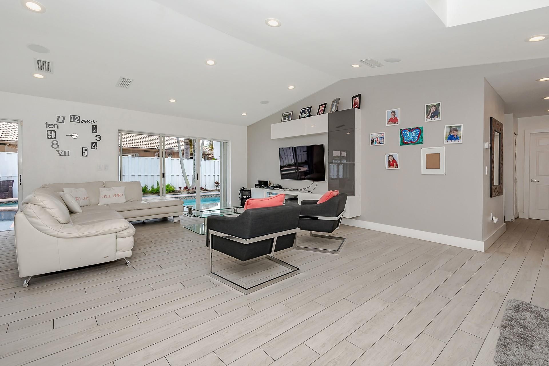 16931 SW 5th Court, Weston, FL 33326 Photo