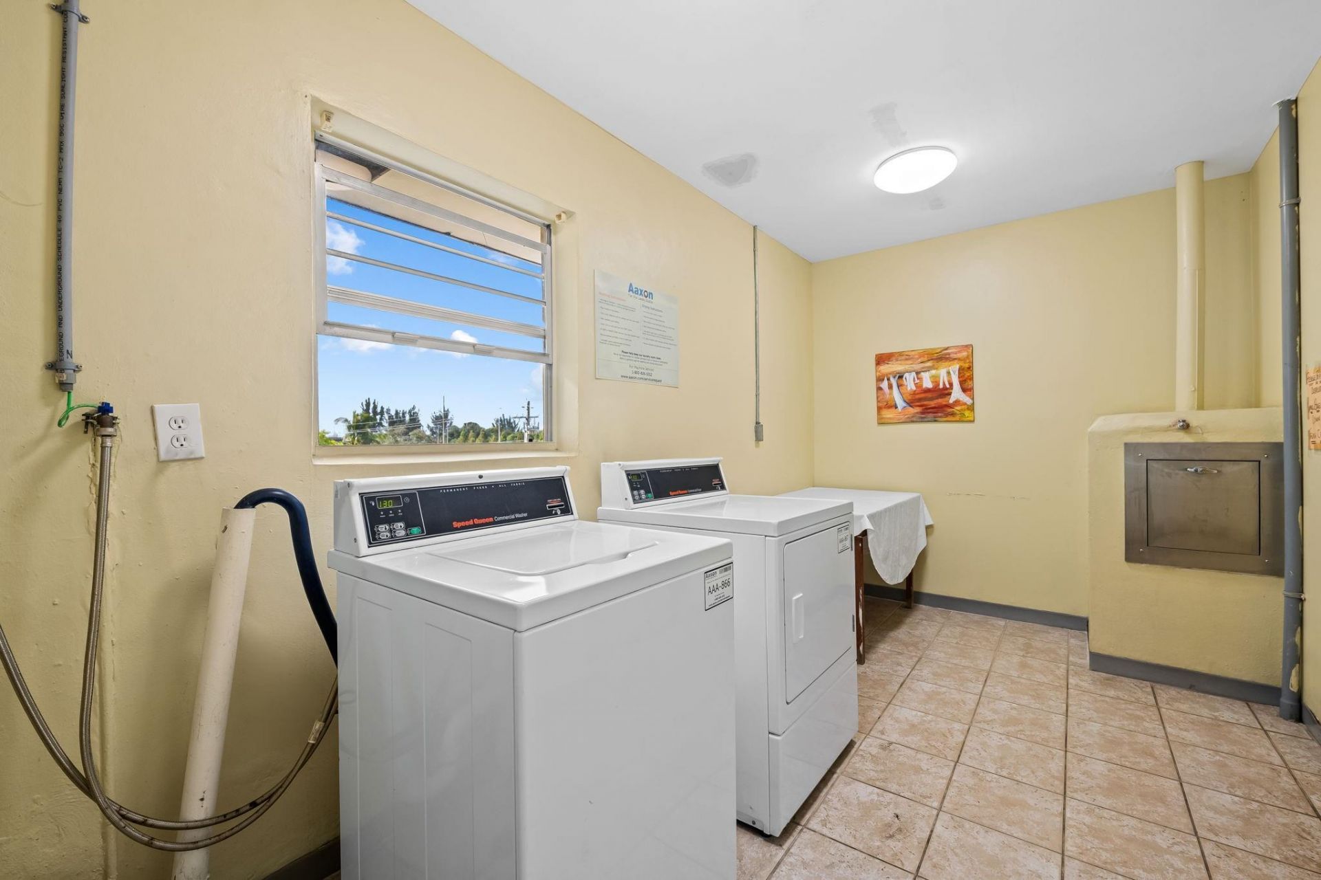 5151 W Oakland Park Boulevard, Unit 309, Lauderdale Lakes, FL 33313 Photo