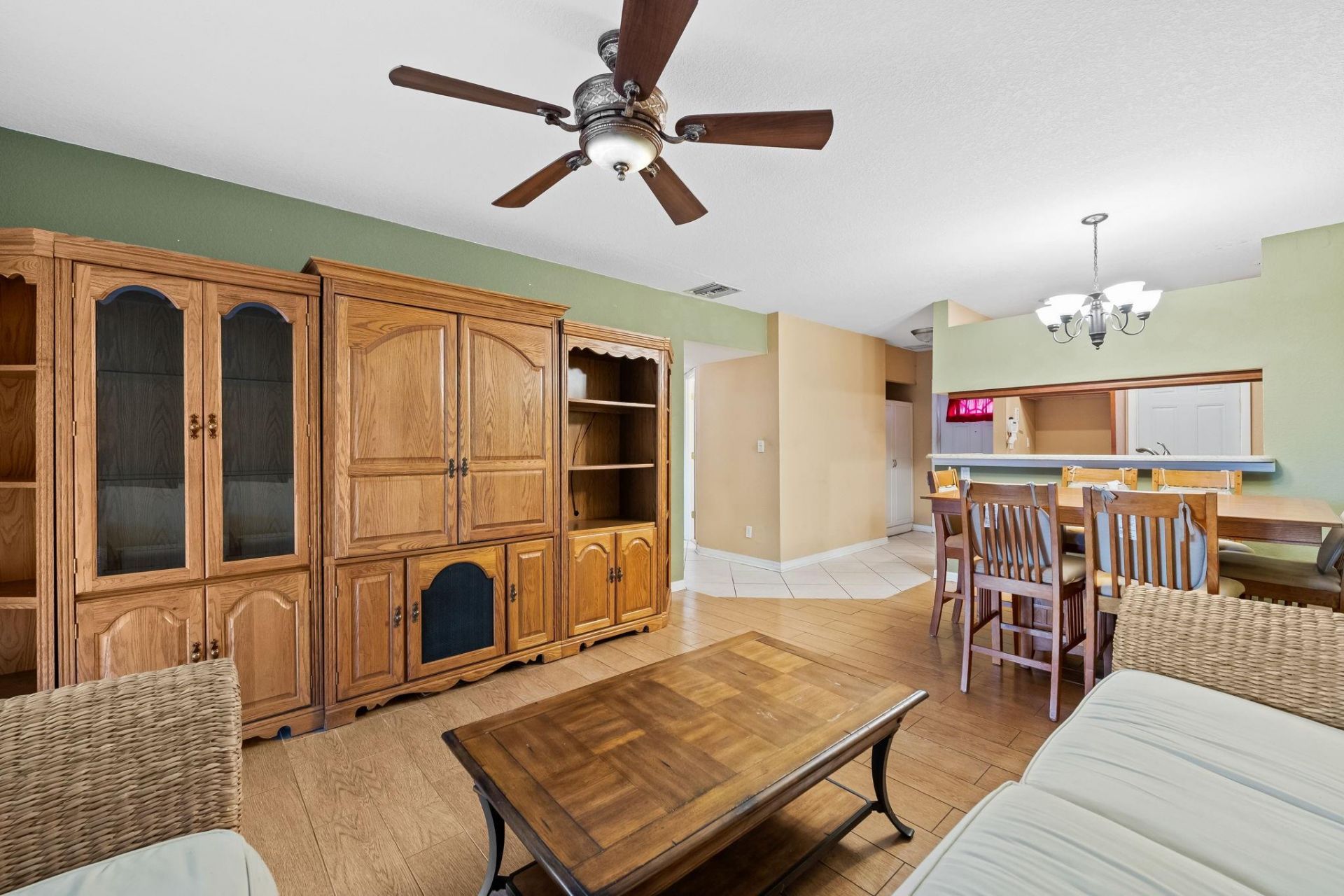 5151 W Oakland Park Boulevard, Unit 309, Lauderdale Lakes, FL 33313 Photo