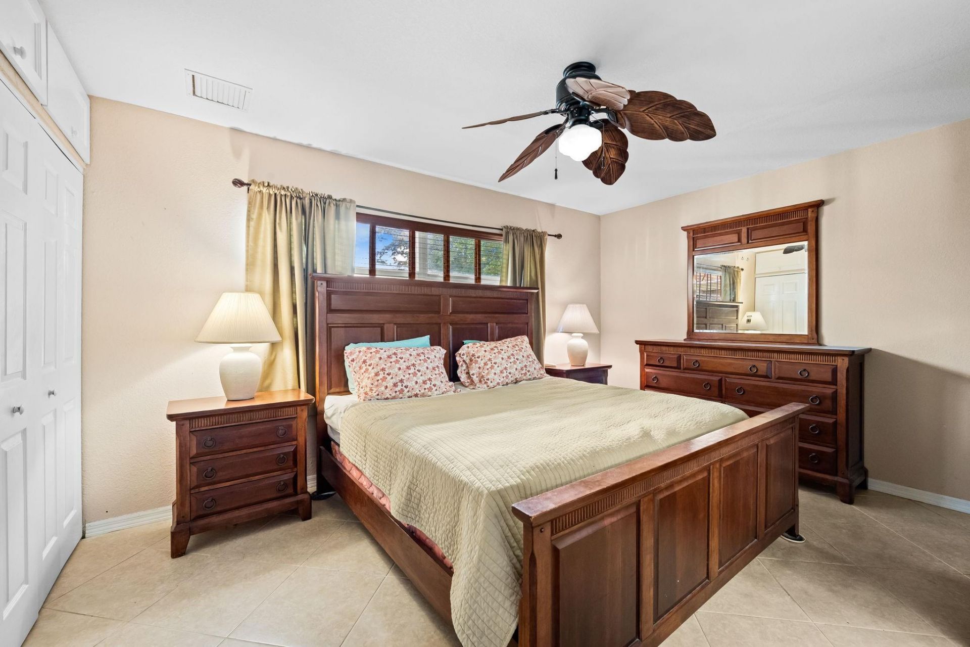 5151 W Oakland Park Boulevard, Unit 309, Lauderdale Lakes, FL 33313 Photo