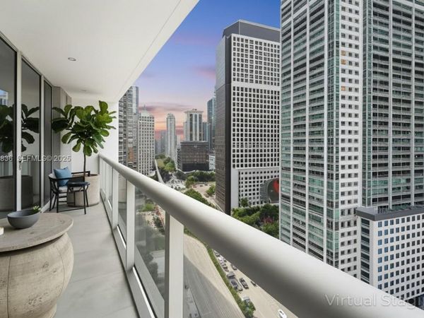 485 Brickell Ave, Unit 1907, Miami, FL 33131